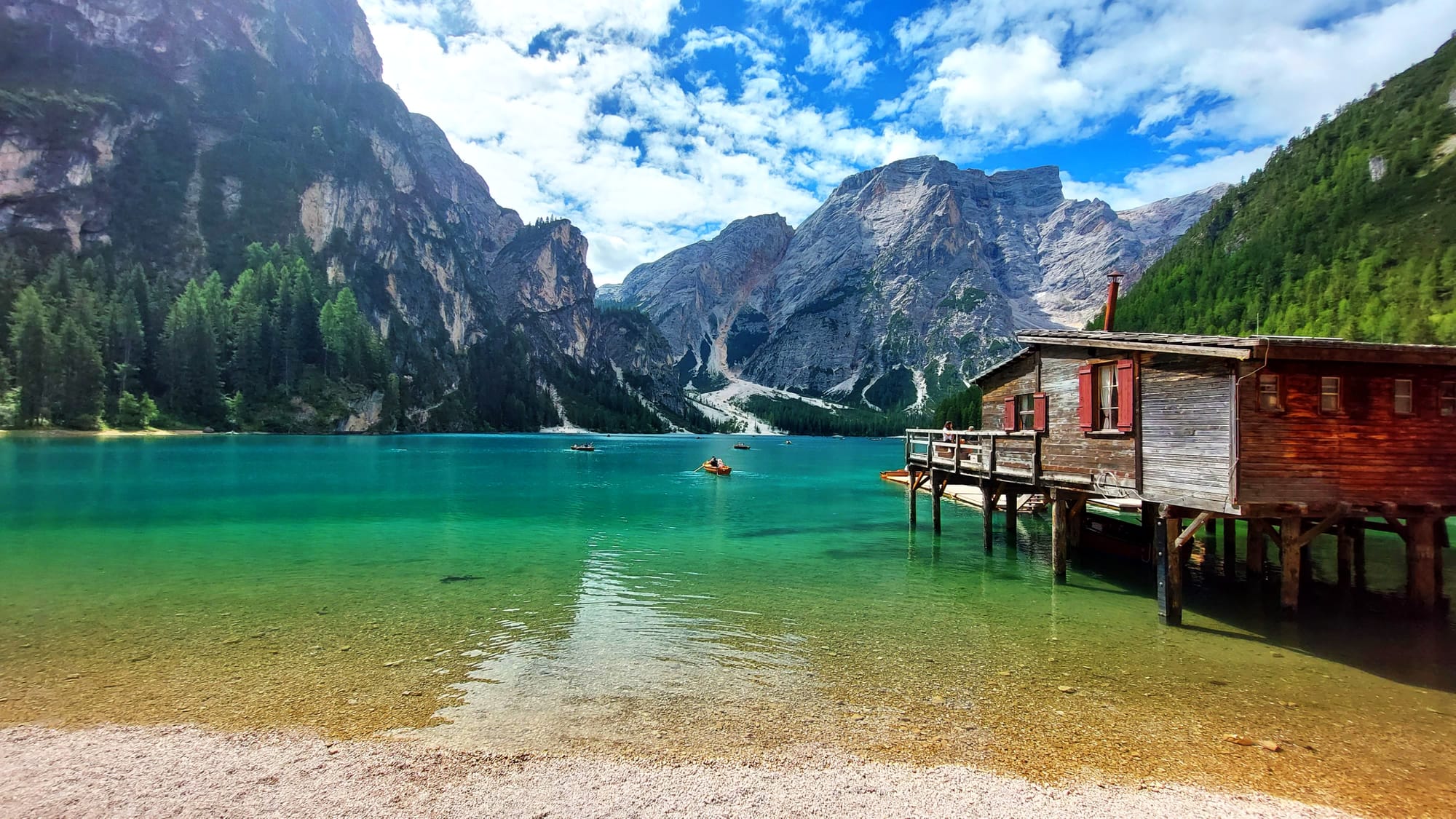 Lur Around the World